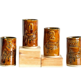 Ceramiczne pucharki wykonane na zamówienie